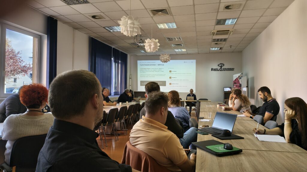 Cyberzagrożenia dotyczą dziś każdej firmy i instytucji, niezależnie od jej wielkości.